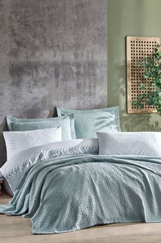 Постельное белье Сатин 7 предметный с пледом  SAHESER-3