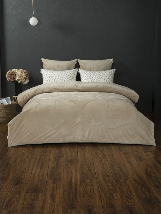 Набор с одеялом Шарлота 1.5-спальный 3032к-1