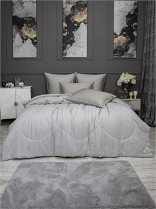 {{photo.Alt || photo.Description || 'Комплект с одеялом Muslin &amp; Satin евро'}}