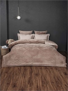 {{photo.Alt || photo.Description || 'Комплект с одеялом Lindor Premium  семейный'}}