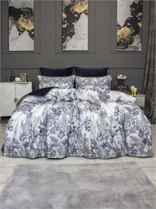 {{photo.Alt || photo.Description || 'Комплект с одеялом Фаворит 1.5-спальный'}}