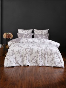 {{photo.Alt || photo.Description || 'Набор с одеялом Дакота семейный'}}